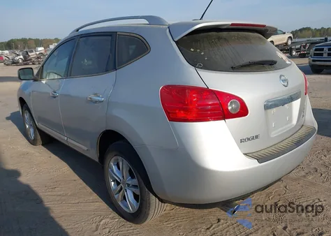 2012 Nissan Rogue Sv z USA, uszkodzony, nr VIN JN8AS5MT0CW605416